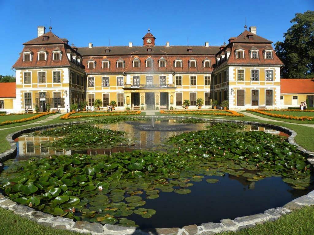 Apartma V Pivovaru Genius Noci Lomnice  Exteriör bild